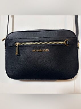 Michael Kors Jet Set Large Saffiano Leather Crossbody